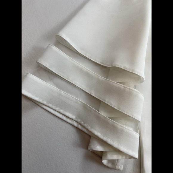 Blouse 3/4 Ruffle Sleeve V-Neck Mesh Top, sz L - Picture 5 of 7